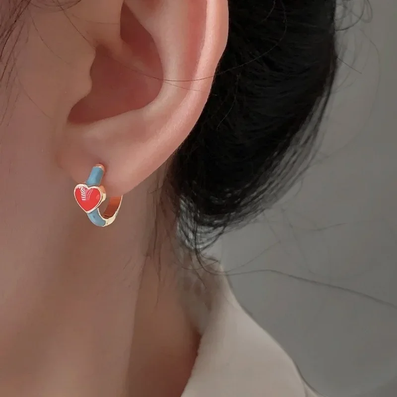 Серьги в форме сердца с цветными блоками женские модные уникальные чувственные