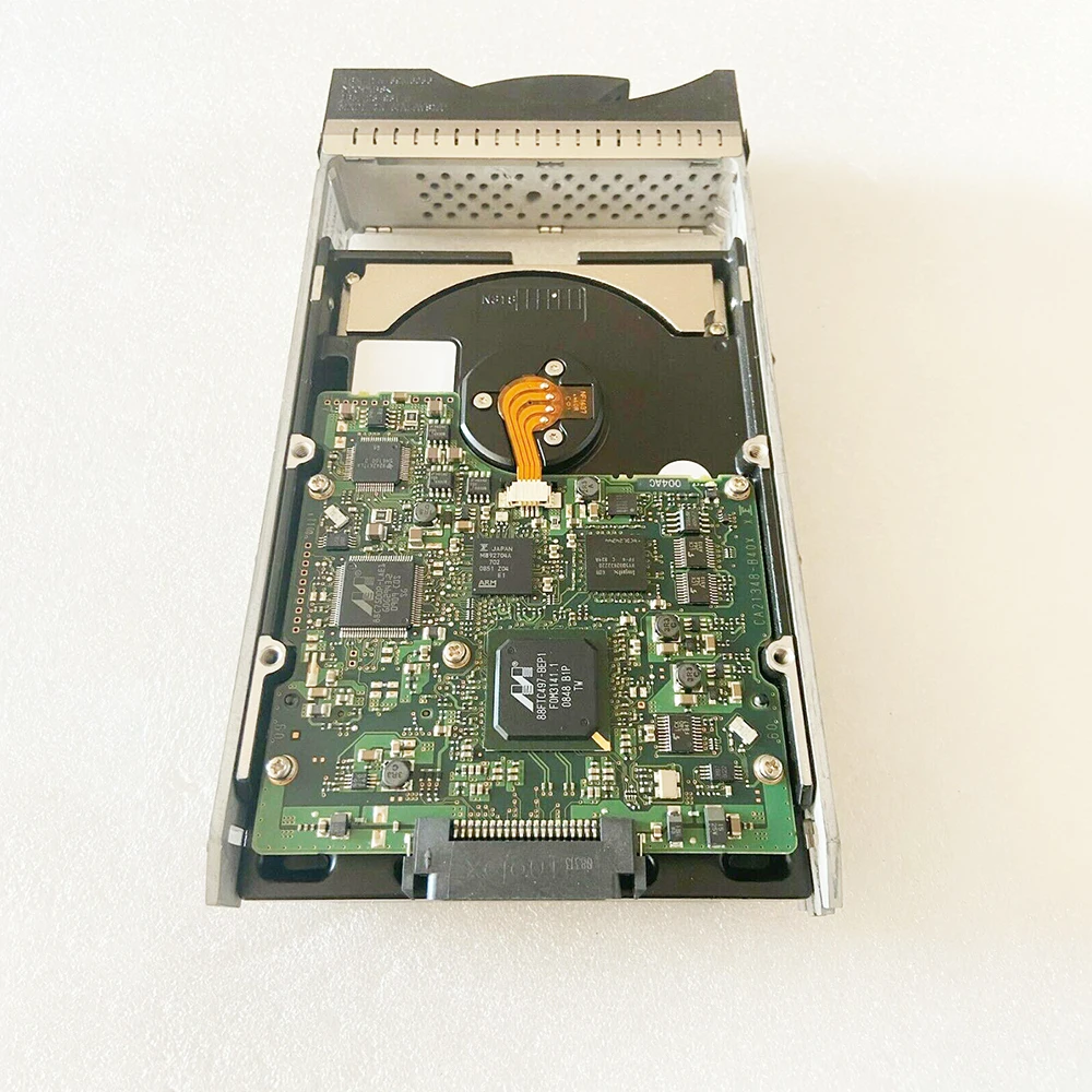 ibm ds4700 300gb