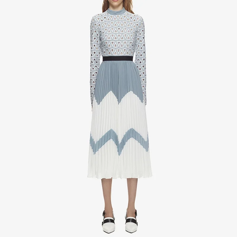 Женское плиссированное платье с воротником-стойкой модельное повседневное