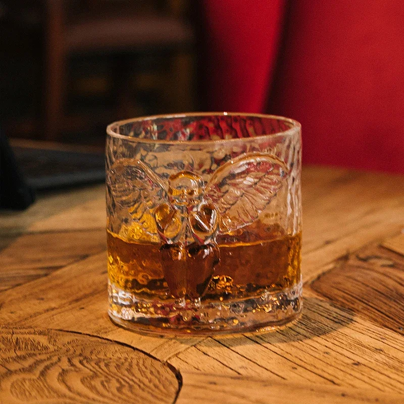 

Стакан для виски с изображением странного искусства Мужская чашка для виски с ангелом рельефная чашка для виски чашка для холодной воды