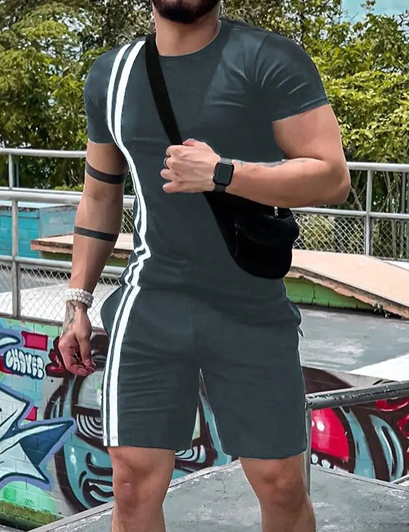 Clothes for Men T-shirt Suits 2023 Summer Hot Sales Round Neck  Solid Color Stripe Short Sleeved Top And Beach Pants 2-Piece Set