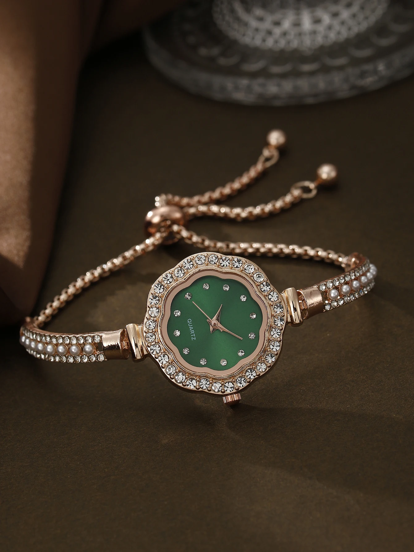 5 шт. новые женские часы-браслет с бриллиантами модные и элегантные кварцевые