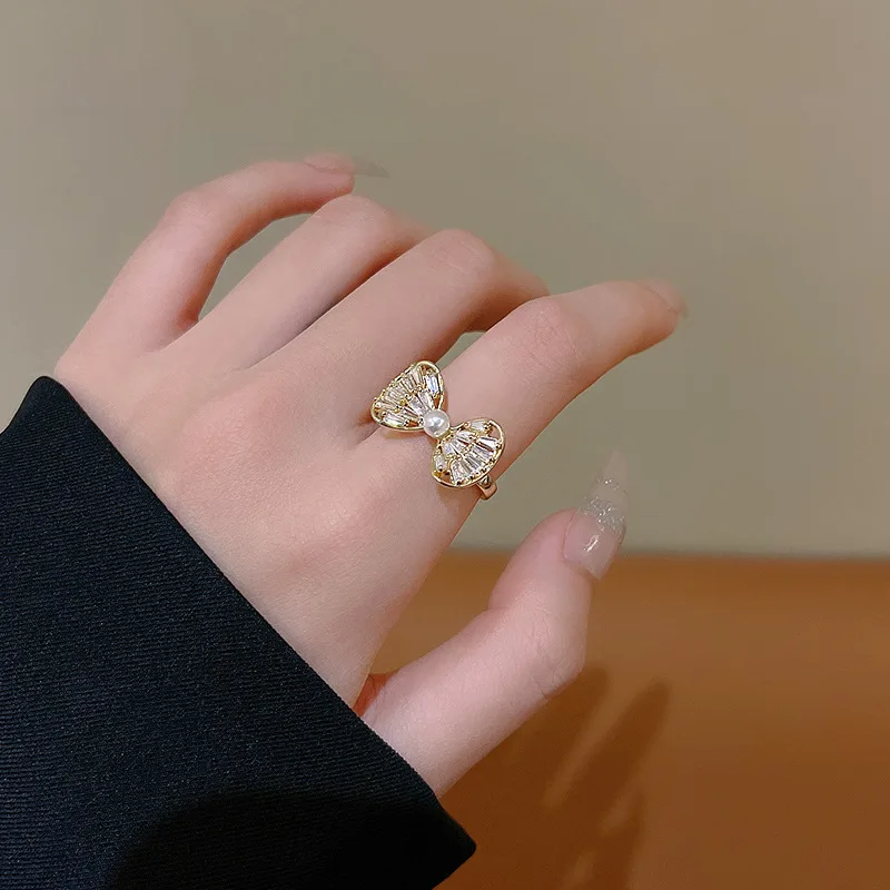 

New Fashion South Korea Exquisite Zircon Bow Ring Light Luxury Popular Minority Versatile Temperament Open LadyRingLuxuryJewelry