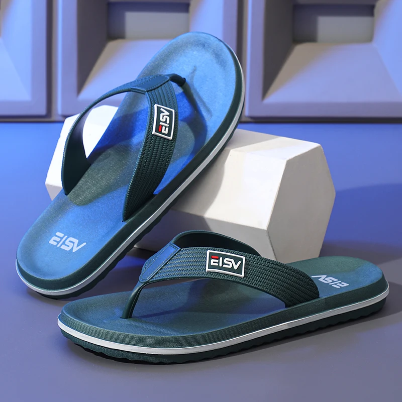 Мужские легкие сандалии Нескользящие износостойкие пляжные шлепанцы лето 2024