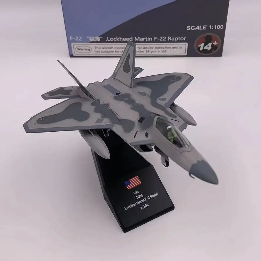 

Scale 1/100 Fighter Model US F22 Raptor Military Aircraft Replica Aviation World War Plane Collectible Toy for Boy