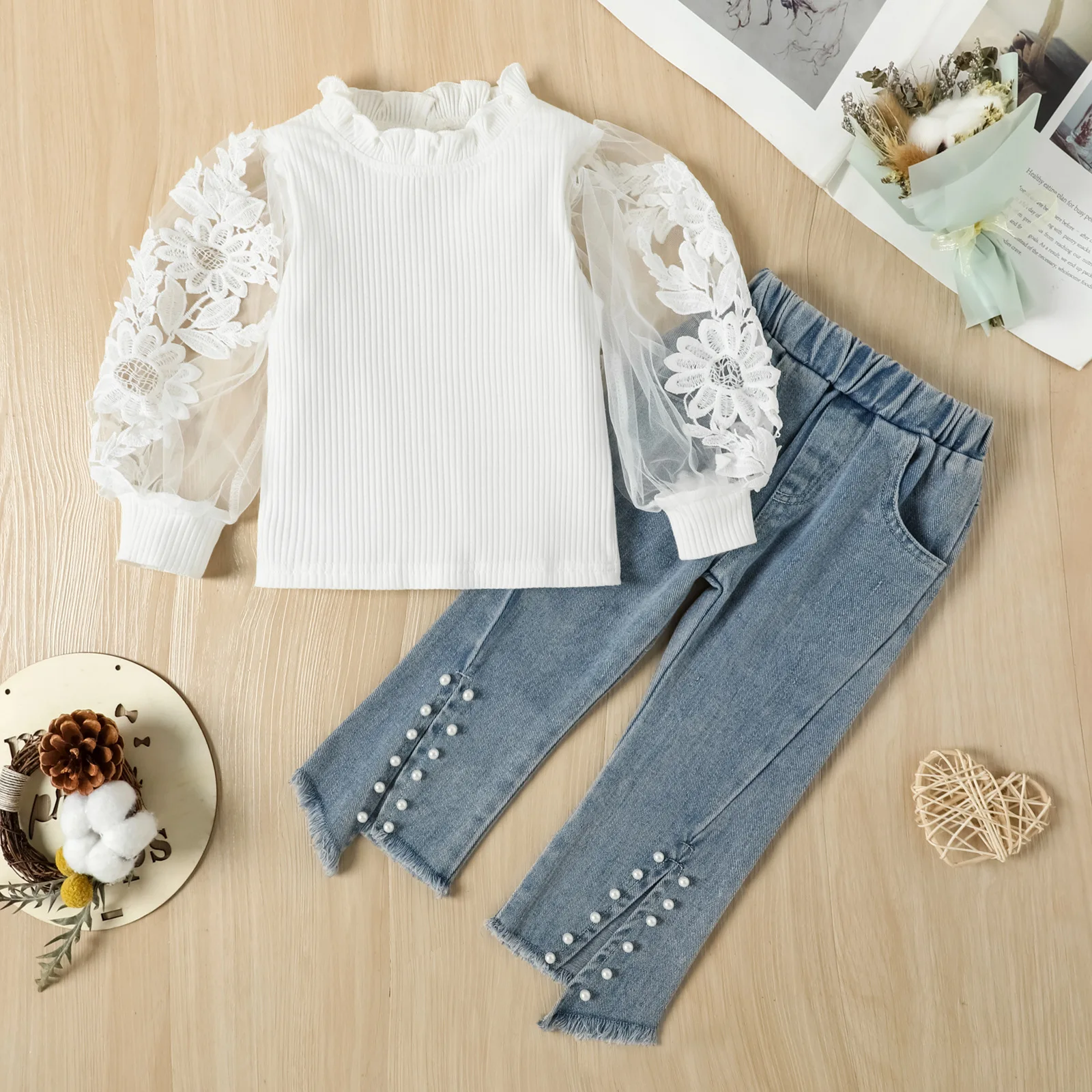 

Newborn Baby Girls Outfit Set Autumn New Girls' Three-dimensional Flowers Mesh Sleeves Tops +Forked Irregular Pearl Pats Set