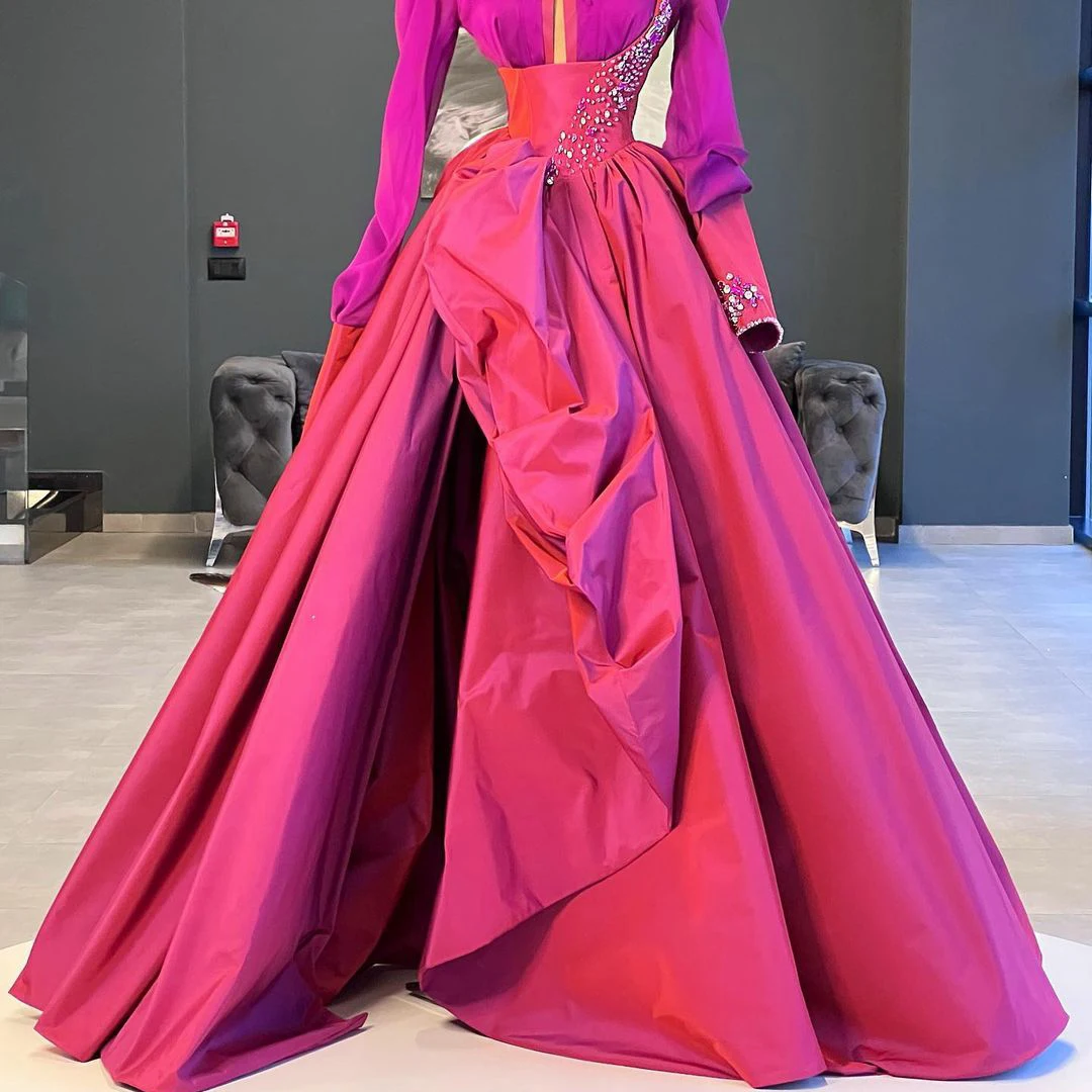 

Chic Designs A Line Long Floor Length Satin Skirts Fashion Side High Slit Party Skirt Prom Gowns Puffy Ruffled Edge Skirts Rock
