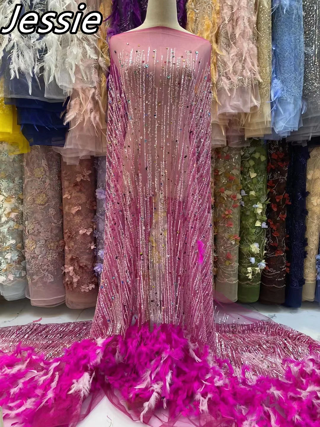 

Кружевное Сетчатое платье-Ципао с перьями и вышивкой из бисера