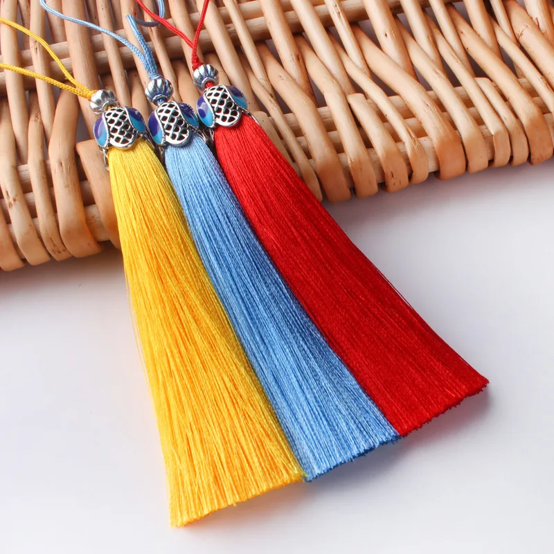 

Tassel Lace 5pcs/lot 8cm Multicolor Cotton Silk Tassel Cords Brush for Earrings Charm Pendant Tassel Fringe DIY Jewelry Making