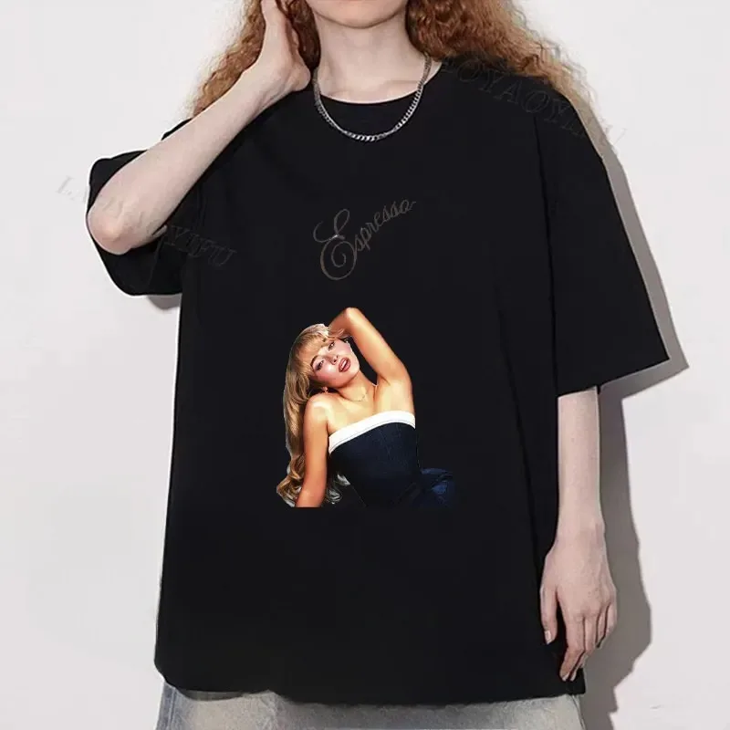 Sabrina Carpenter футболка из полиэстера