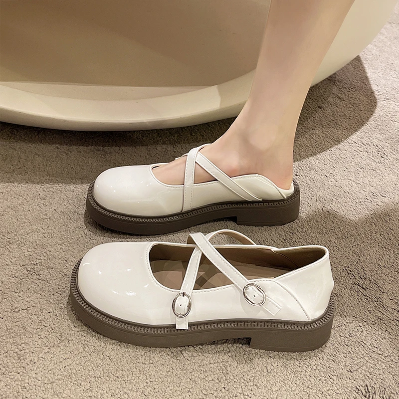 

Женские кроссовки на резиновой подошве, повседневные однотонные кроссовки из искусственной кожи с ремешком с пряжкой и круглым носком, на п...