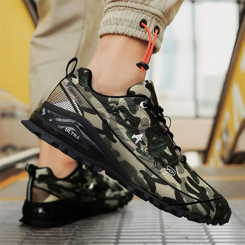 2023 New Golf Shoes Breathable Mesh Golf Sports Shoes Men's Running and Walking Sports Shoes Men's Golf Fitness Golf Shoes