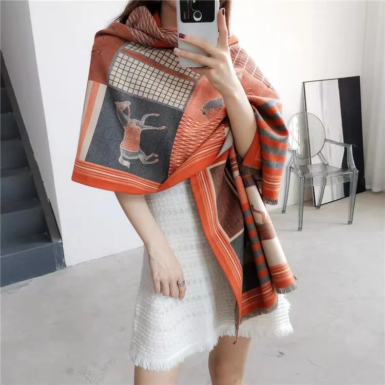 

2022 New Luxury Imitation Cashmere Scarf Women Winter Warm Horse Thick Air Conditioning Shawl Long Carriage Wool Shawl