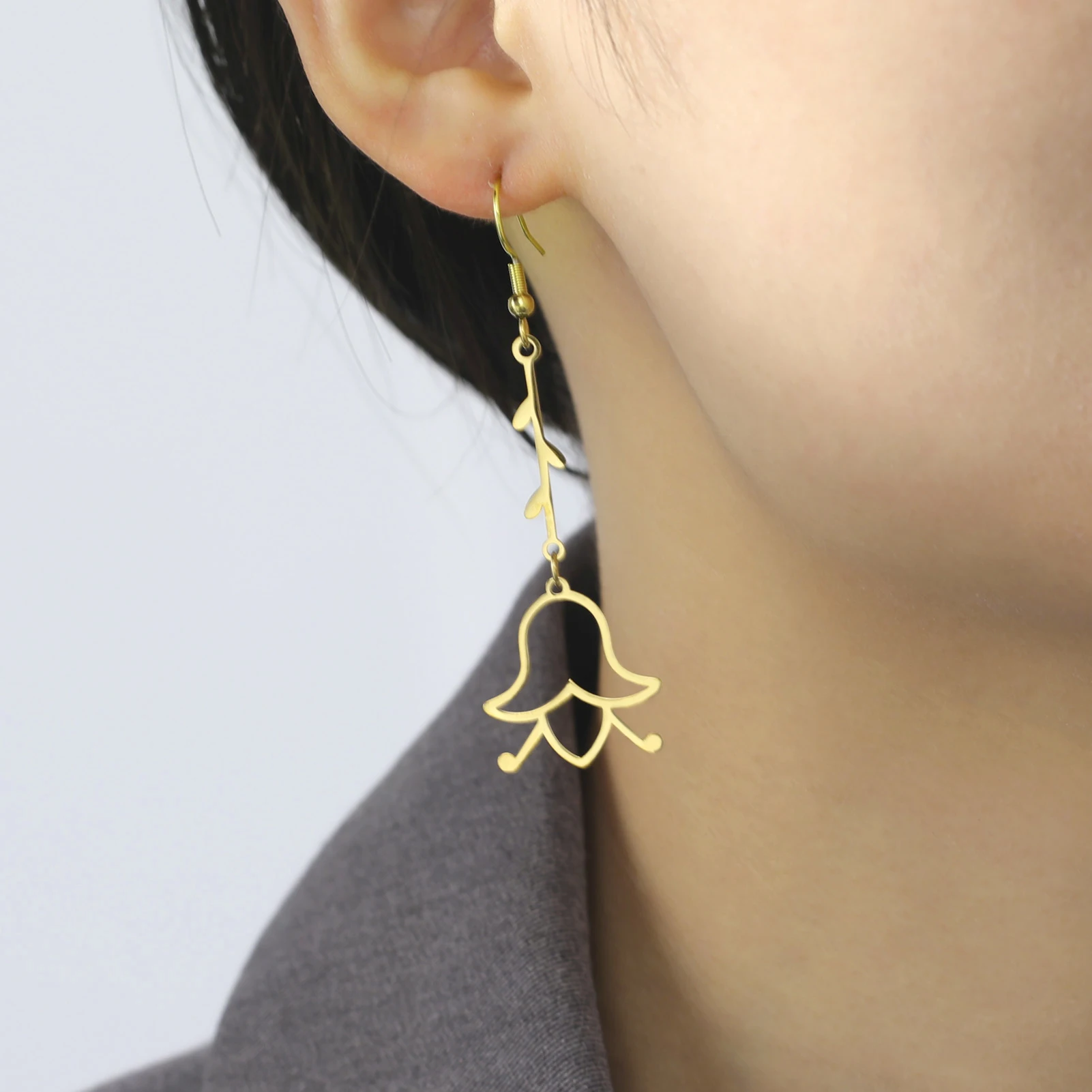 

Amaxer Exquisite Bell orchid Dangle Earrings Stainless Steel Boho Charm Earring Engagement Wedding Jewelry Gift for Women Girls