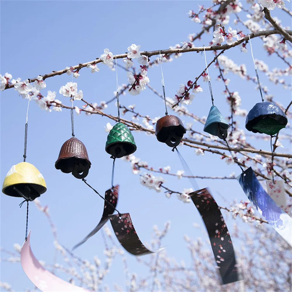 

Household Hanging Bell Homestay Scenic Area Balcony Outdoor Courtyard Wind Bell Retro Rust Decoration Cast Iron Pendants
