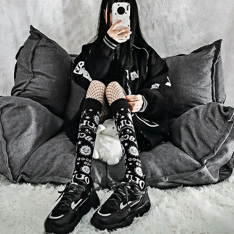 

Harajuku Dark Magic Star Moon Knee Socks Women Girl Gothic Punk Streetwear Mall Goth JK Casual Retro Ouija Board Long Socks