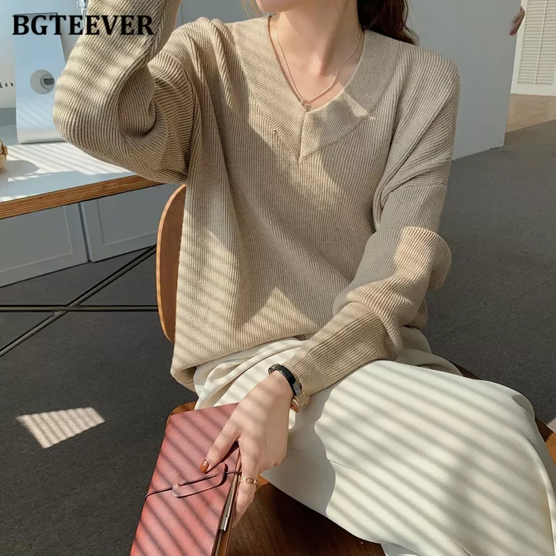 

BGTEEVER Elegant V-neck Knitted Women Sweaters Full Sleeve Loose Female Pullovers Jumpers Autumn Winter Thick Ladies Knitwear