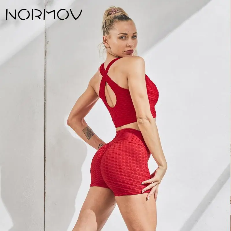 

NORMOV 1/2 Yoga Set Women Sporstwear Seamless Gym Set Summer Short Sets Fitness Suits 2022 Tank Bra Sports Set Tracksuit Shorts