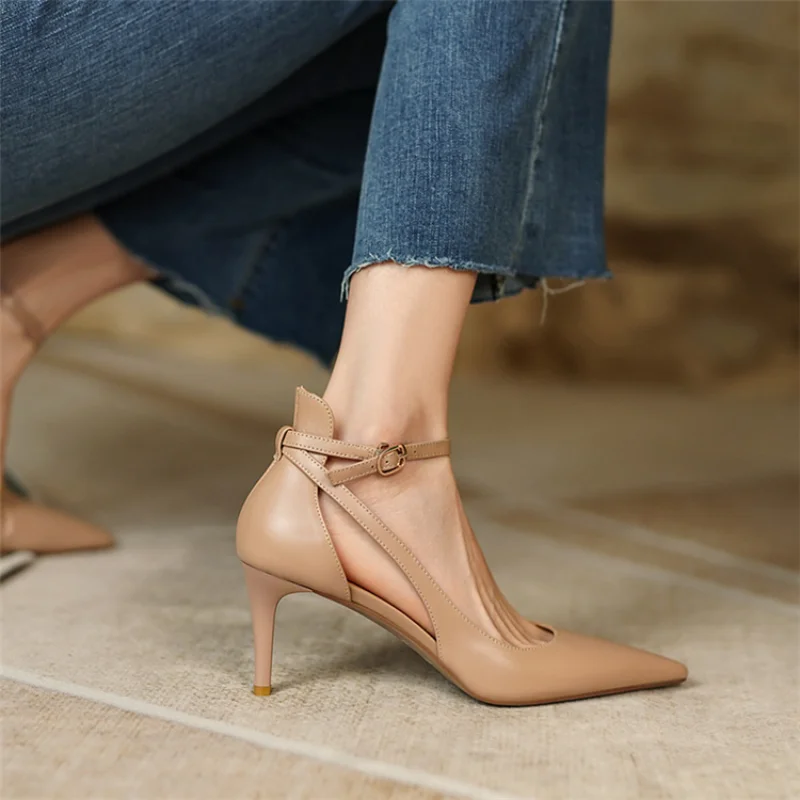 Купи Fashion Women Shoes French Retro High Heels Sexy Pointed Toe Pumps Female Designer Luxury Stiletto Women Elegant Shallow Pumps за 877 рублей в магазине AliExpress