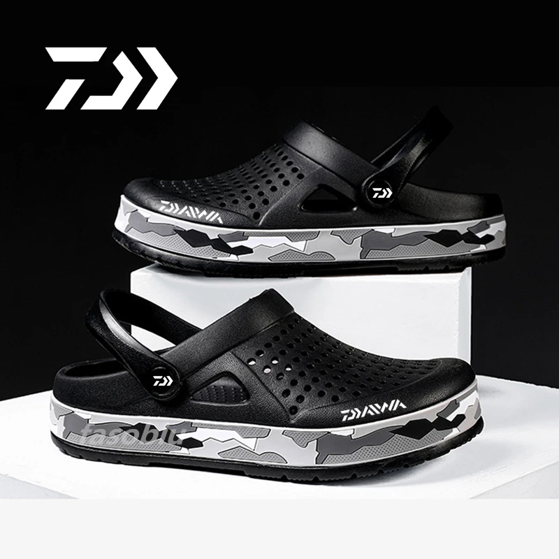 

Men Fishing Slippers Summer Fashion Beach Sandals Rubber Flat Breathable Zuecos Hombre Klompen Garden Fishing Shoes