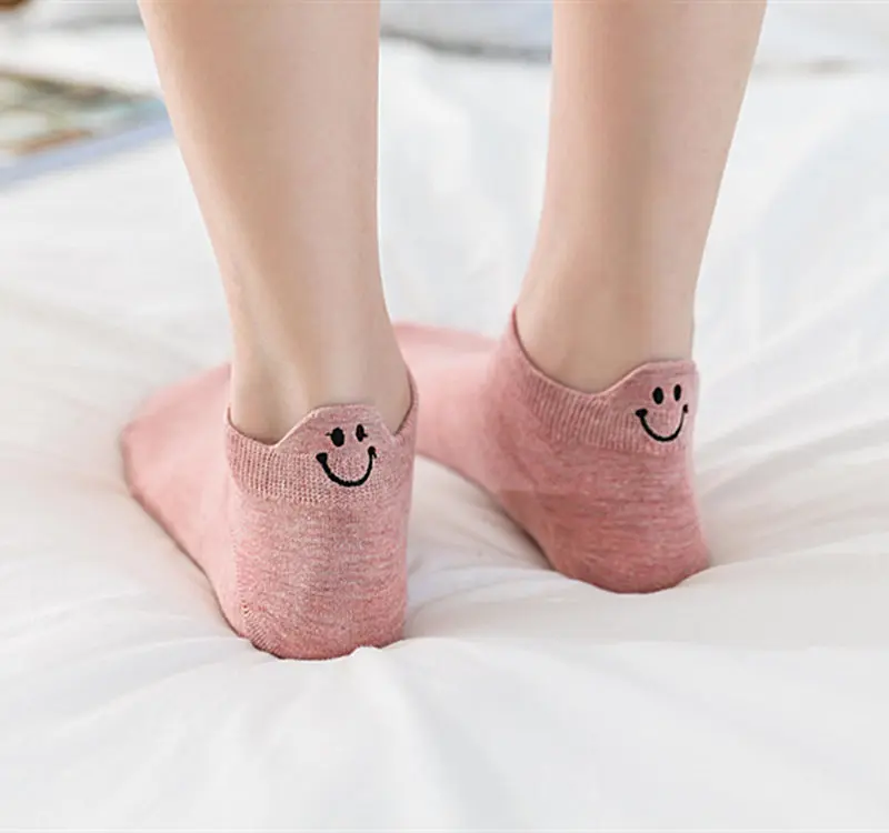 5/10Pairs Spring Summer Female Socks Japanese Lovely Personality Heel Embroidered Smiling Face Lovers Solid Cotton Ankle Socks