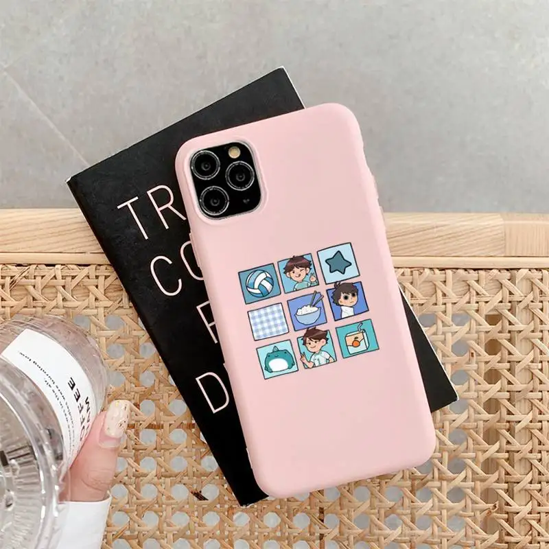 

FHNBLJ Anime Haikyuu Oikawa Phone Case for iPhone 11 12 13 Mini Pro Xs Max 8 7 6 6S Plus X XR Solid Candy Color Case