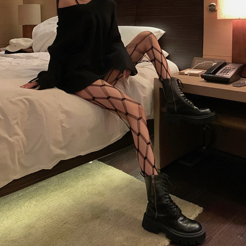 Long Stockings Women Sexy Thigh High Fishnet Over Knee Pantyhose Sexy Lingerie with Big Grid for Dress Skirt Accessories