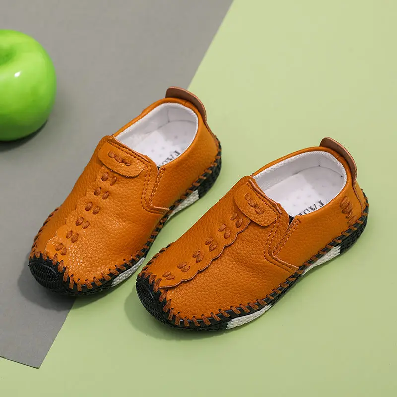 Handmade Stitching Loafers Kids Slip On Leather Mocassins Soft Sole Baby Walking Shoes Waterproof Boys Kids Sneakers