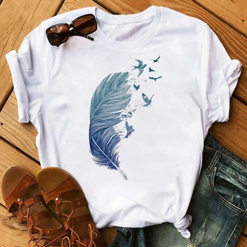 

Women Feather Bird Short Sleeve Black T Shirts Summer Fashion Lady Clothes Tshirt Female Tee Top Ladies Harajuku T-shirt
