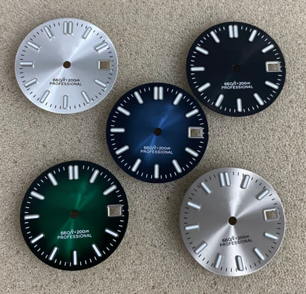 

New! 28.5mm Green Luminous Single Date Watch Dial with S Logo for NH35 Movement