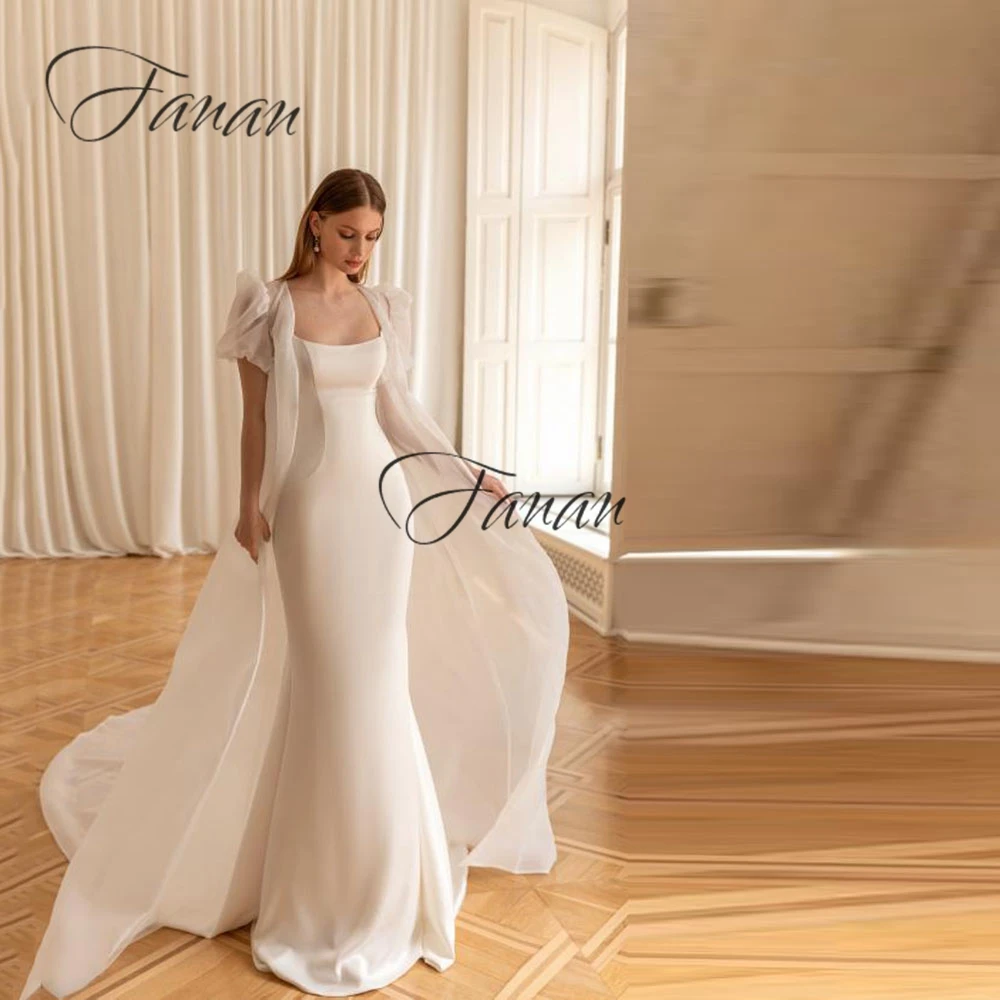 

Elegant Spaghetiti Straps Wedding Dresses With Court Train Puff Jacket Wedding Gowns Pearls Long Sleeve Mermaid Bride Dress 2022
