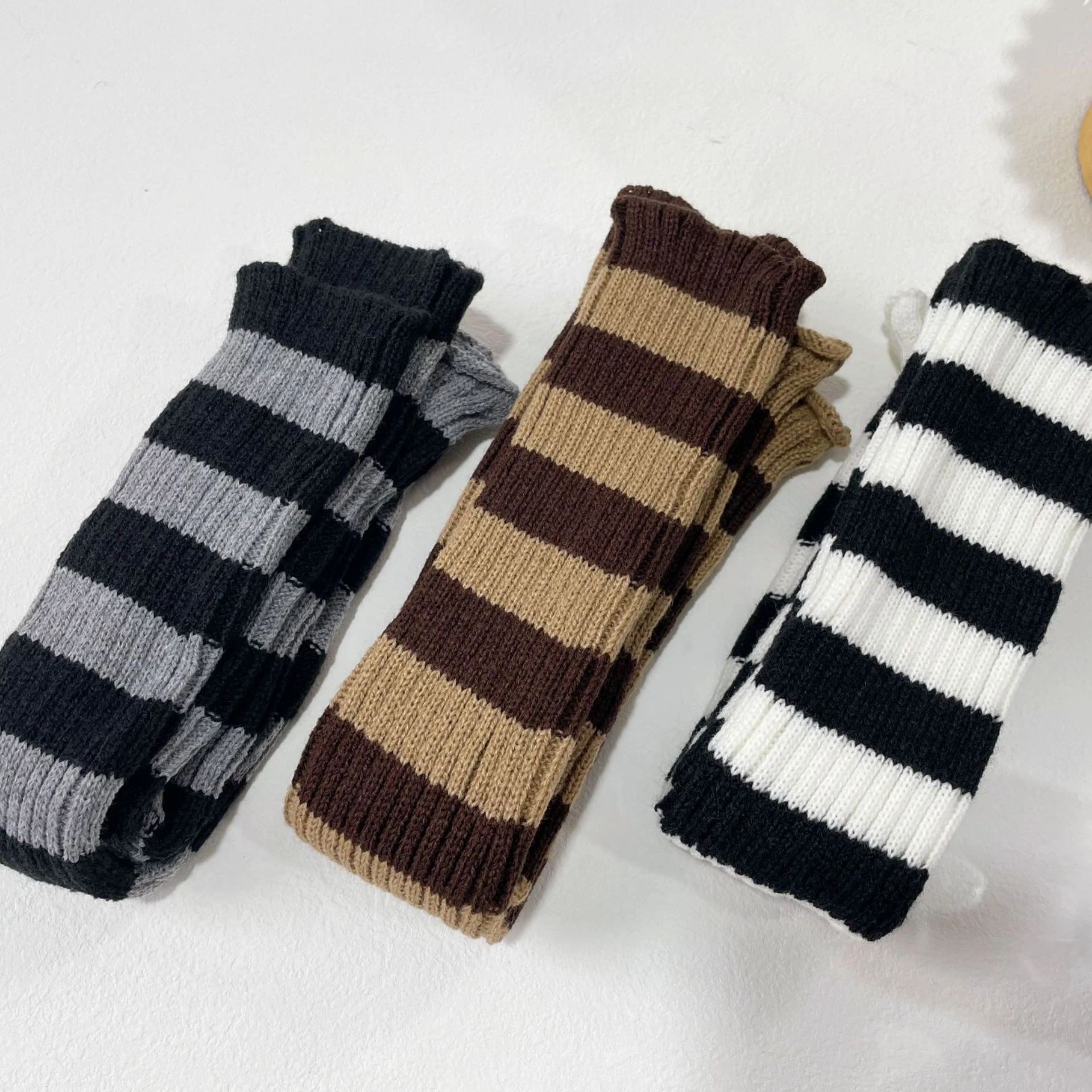 Women Knitting Leg Warmers School Student Slip-On Cotton Foot Cover Socks Acrylic  Middle Tube Black White Stripes