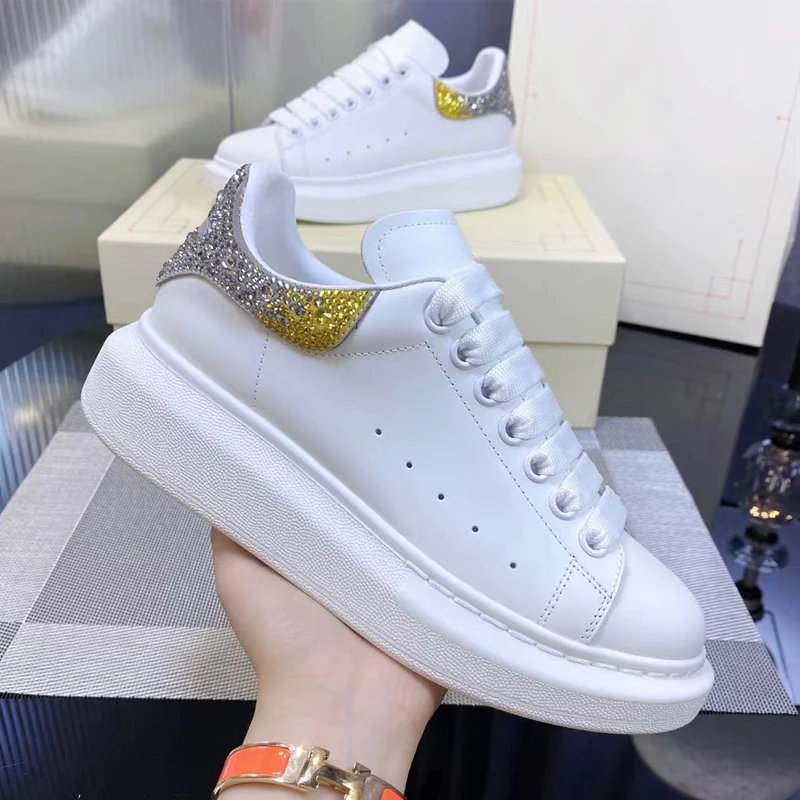 

Women Running Shoes Height Increasing Fashion Sport Shoes for Men White Genuine Leather Outdoor Jogging Diamonds Women Sneakers