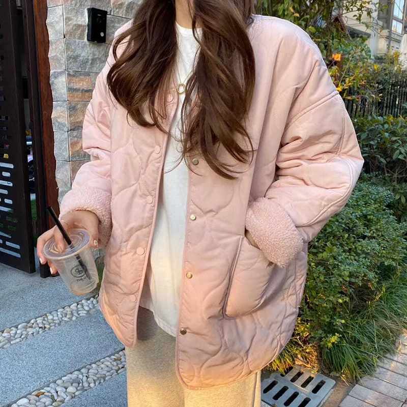 

2021 Pink Long Sleeve Winter Coat Women Fashion V-neck Loose Warm Jacket Parkas Women Korean White Pocket Jackets Lamb Clothes
