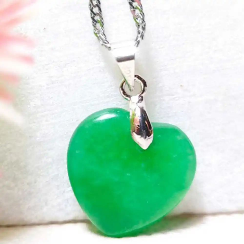 

Natural Jadeite Green Jade Heart-shaped Lucky Rope Pendant Christmas Spirituality Lucky Bless Wrist Bohemia spread Chain Classic