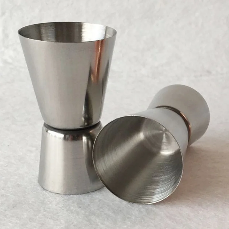 

15/30ml Stainless Steel Measuring Cup Wine Glass Ounce Cocktail Shaker Cups Dual Shot Drink Spirit Measure Jigger Bar Gadgets