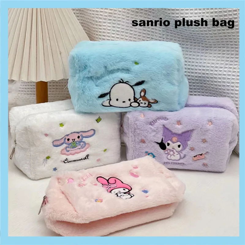 

Sanrio Plushie Hello Kitty Mymelody Makeup Bag Kuromi Pencil-Box Kawai Plush Doll Cinnamoroll for Student Birthday Gift for Girl
