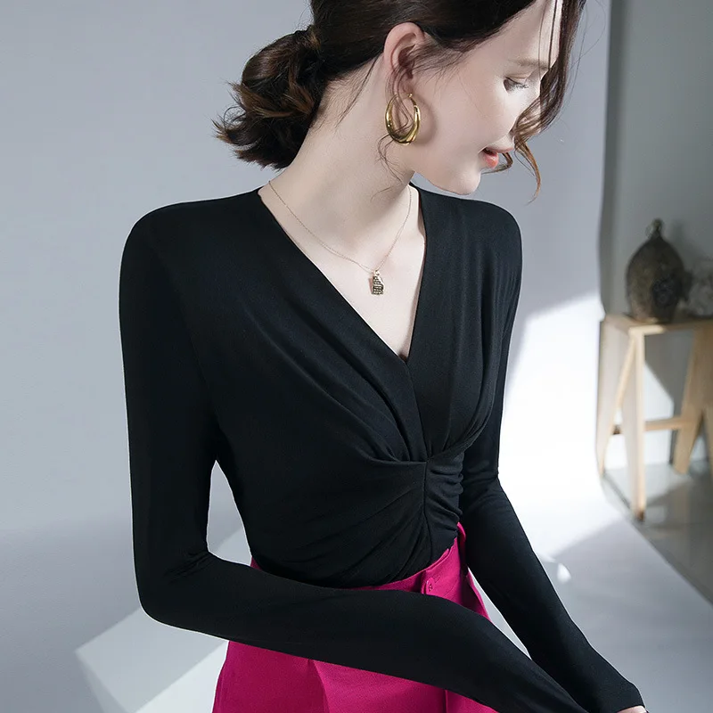 

Высококачественная женская футболка 2023, дизайнерский женский пикантный укороченный топ в стиле морщин, одежда, повседневные модные блузки, изящная встреча