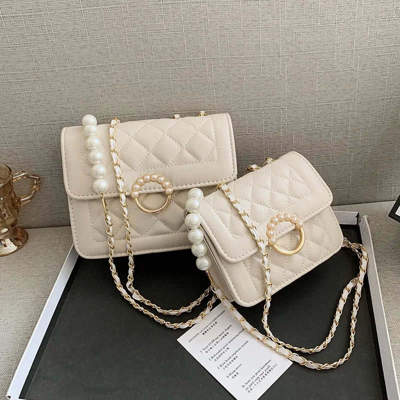 

Fashion Pearl Chain Crossbody Bags for Women New Trendy Handbags and Purses Women's All-match White Shoulder Messenger Bag