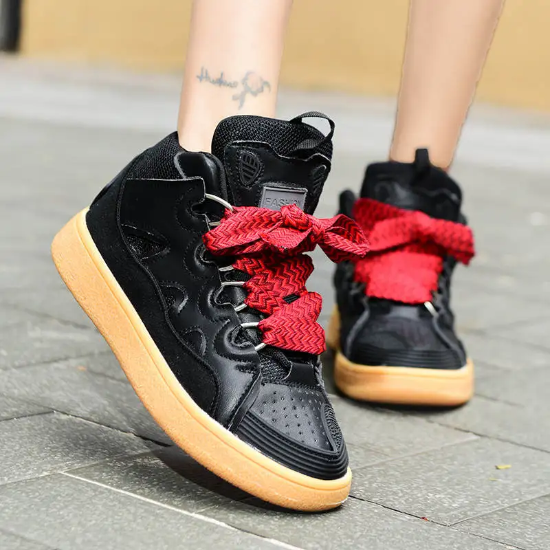

Cheussur Men Luxury Designer Trainer Men's High Top Sneakers Top Selling Men Athletic Shoes Roller Skates Anime Shoe Sho Tennis