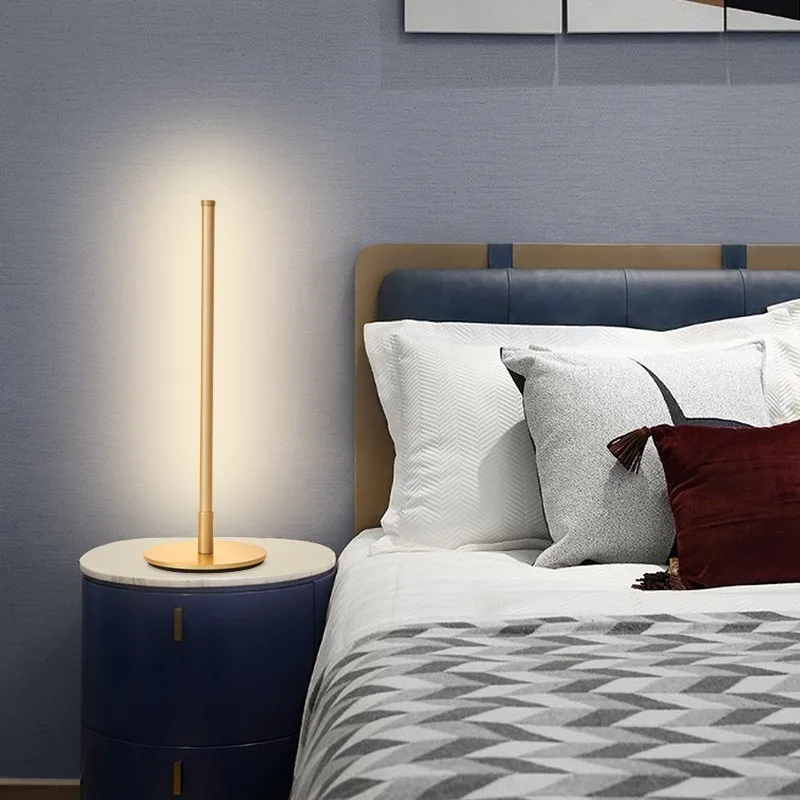 

Светодиодная настольная лампа в скандинавском стиле, простой прикроватный светильник для спальни, кабинета, гостиной, настольная лампа для чтения, настольные лампы в виде лампочек
