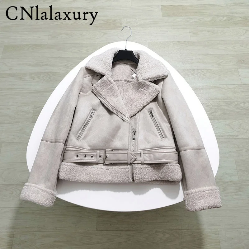 

CNlalaxury Autumn Winter Women Black Suede-like Suede Short Belt Jacket Women Patchwork Lambswool Lapel Jackets Zip Locomotive