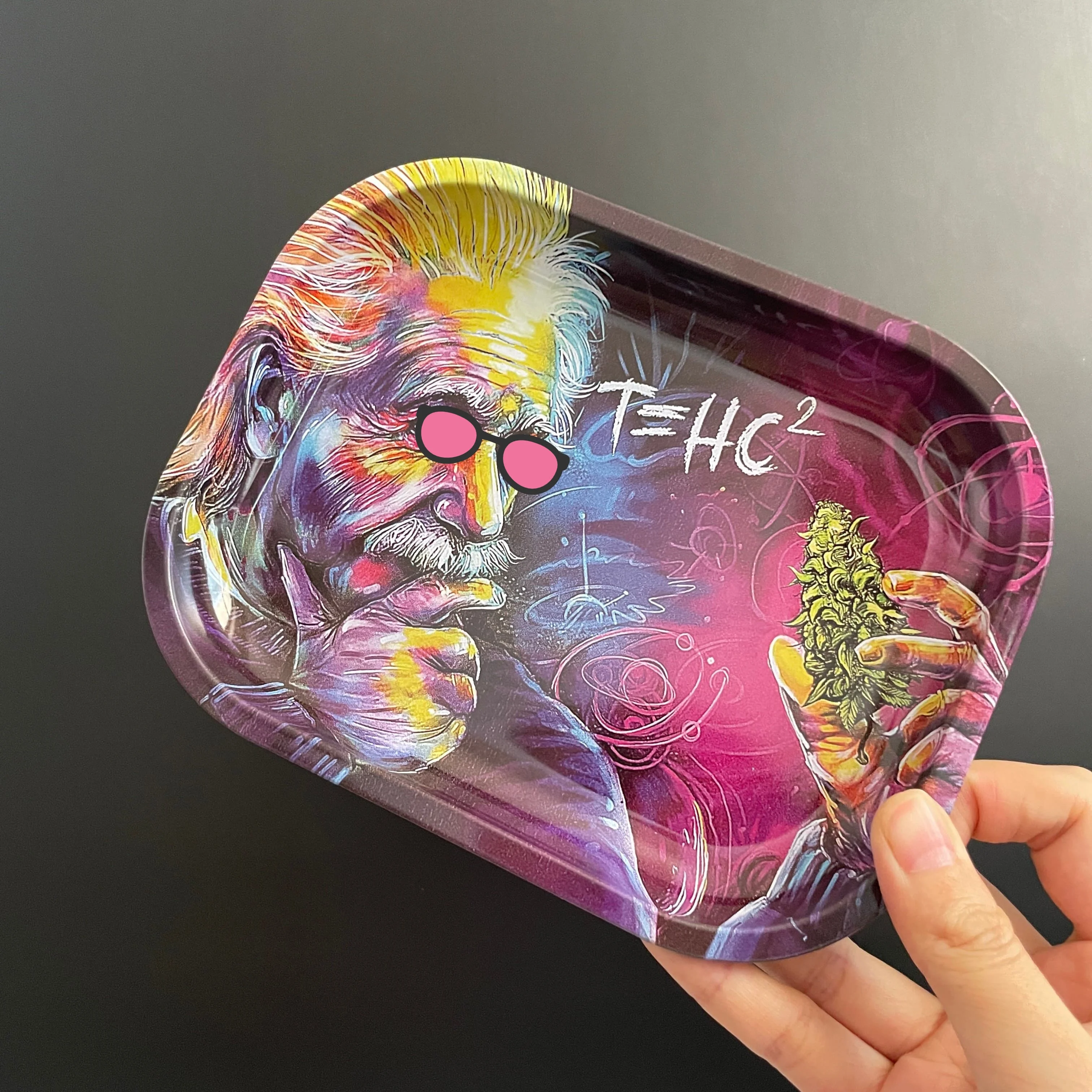 

Металлическая табачная тарелка для трав 180*140 мм с шлифовальной машинкой 55 мм