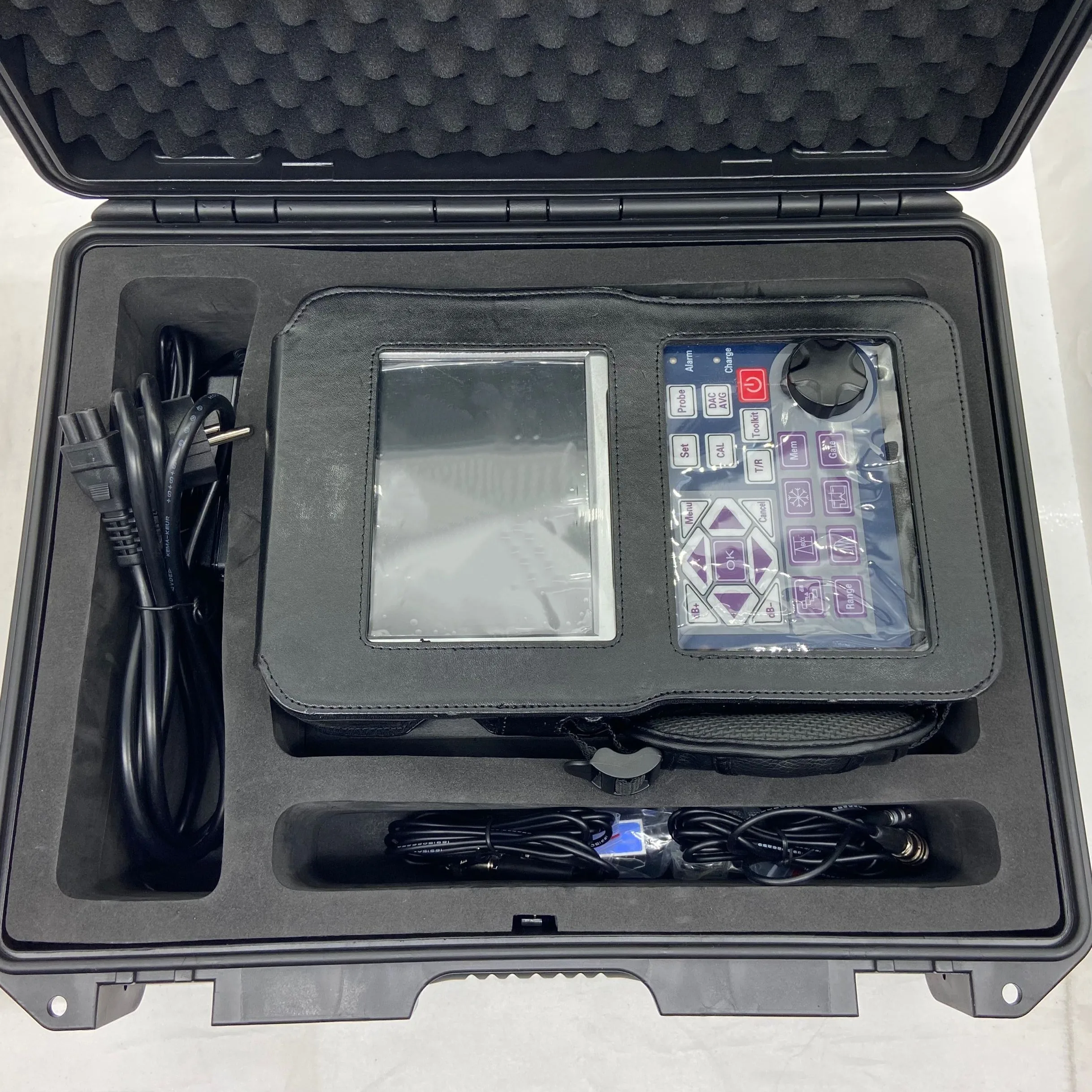 

Ultrasonic Flaw Detector FD560 Portable ultrasonic flaw detector