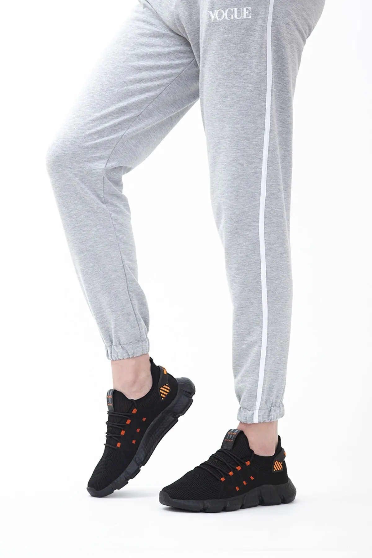 

Рабочие защитные ботинки со стальным носком и защитой от проколов, легкие дышащие кроссовки для строительства, ботинки для мужчин и женщин, ...