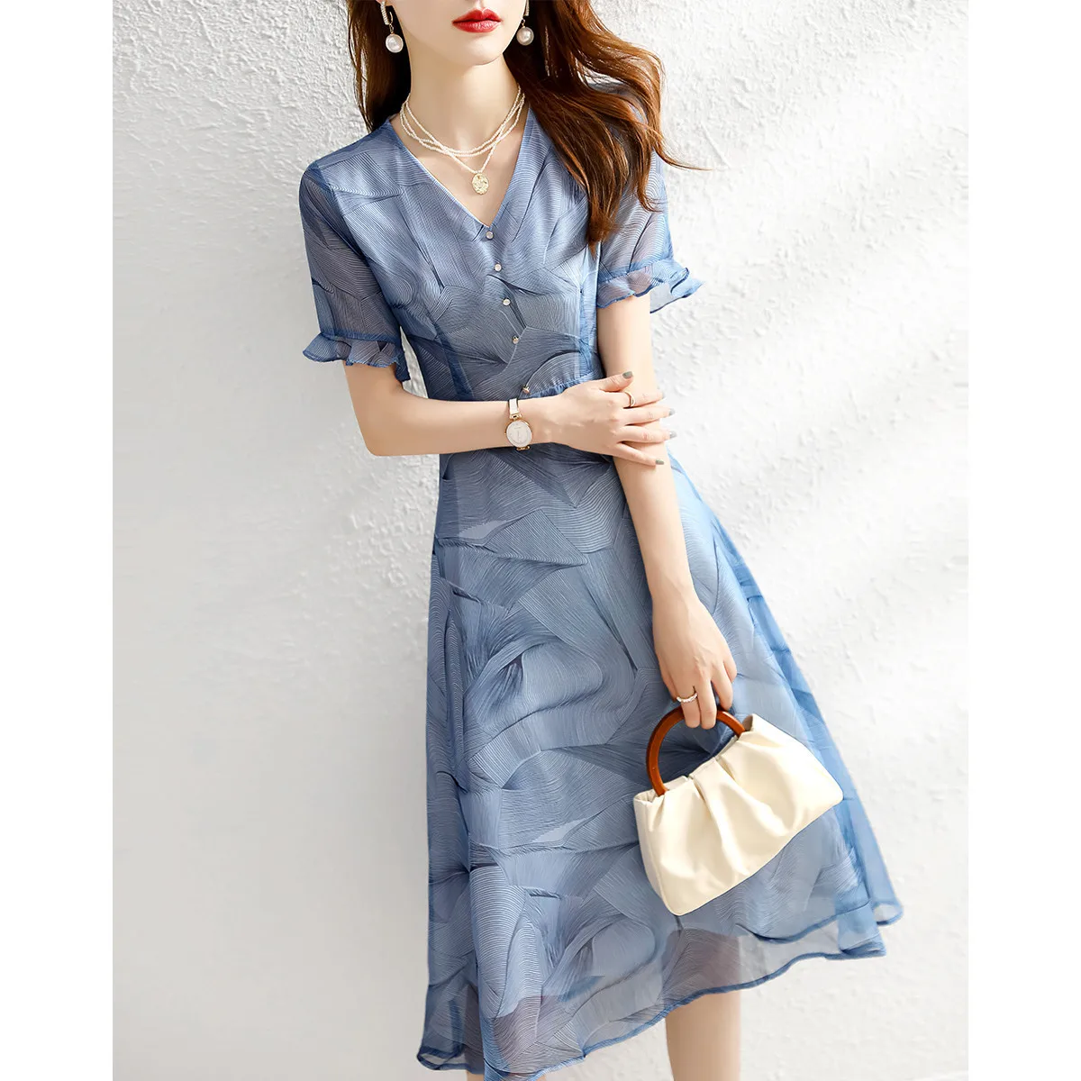 Платье женское длинное с V-образным вырезом элегантное офисное приталенное