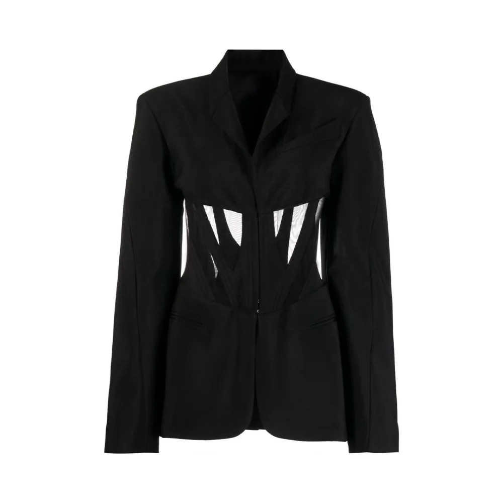 Рисунок 3 - Женский модный черный однобортный корсет NIGO