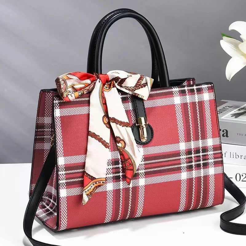 

new striped printed silk scarf style texture high-capacity women's bag Single Shoulder Messenger Bag