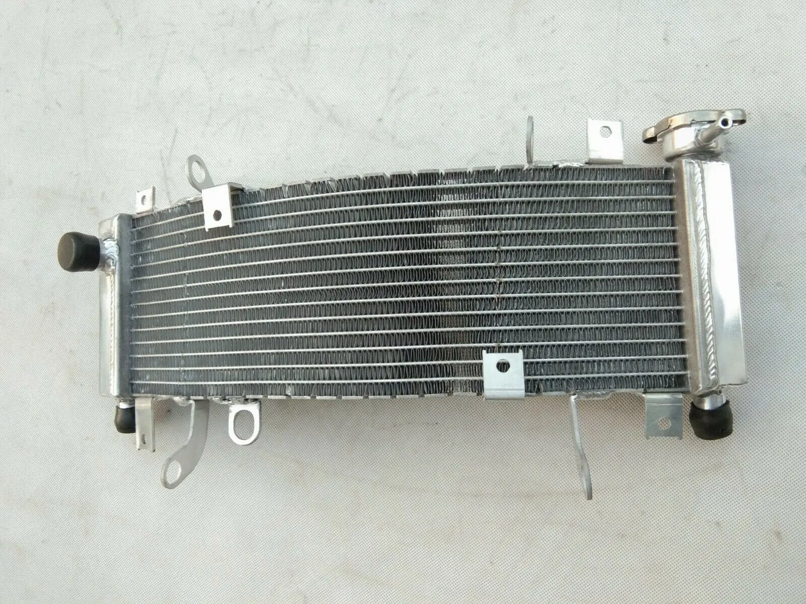 

Алюминиевый радиатор для 1998-2003 Suzuki TL1000R TL1000 1999 2000 2001 2002