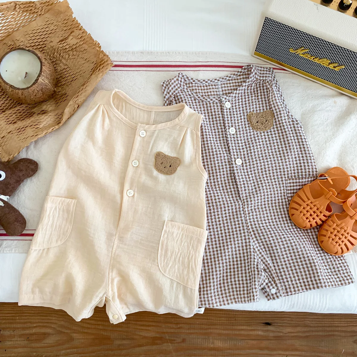 

2023 Summer New In Newborn Kids Boys girls Sleeveless Plaid Bear Overalls Infant 100% Cotton Jumpsuits Baby Romper 0-24M